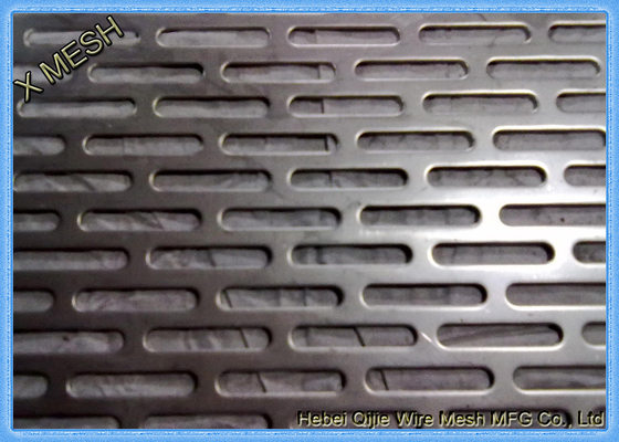 Gegalvaniseerde stalen geperforeerde gaten geperforeerde metalen bekledingspanelen corrosiebestendig